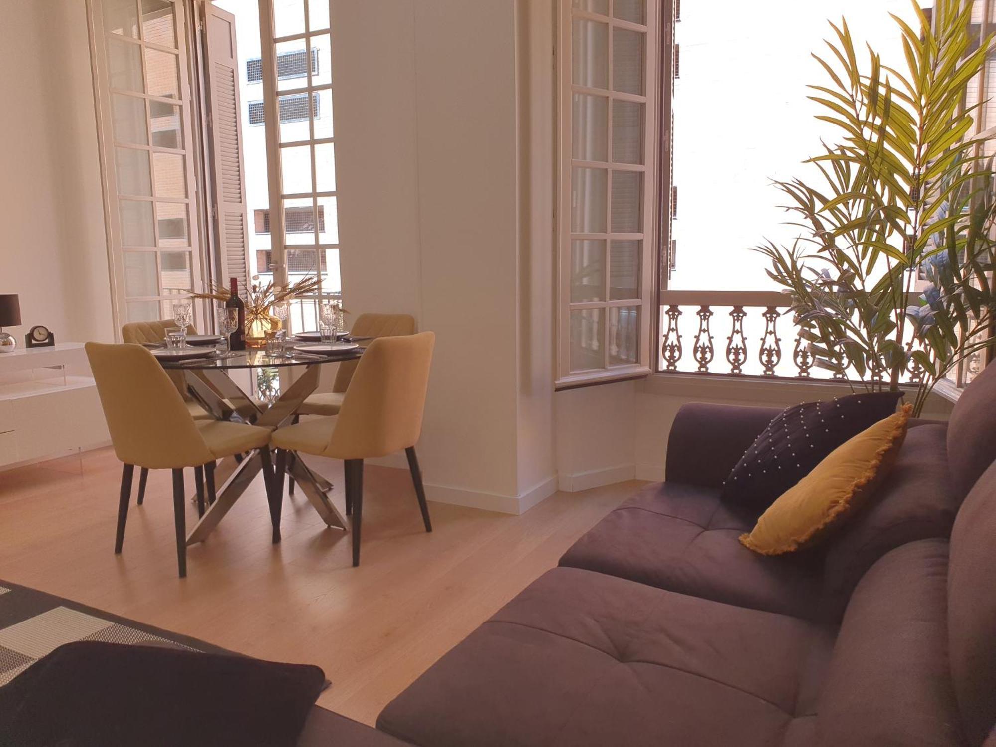 Beautiful Historic Center Apt! Málaga Dış mekan fotoğraf